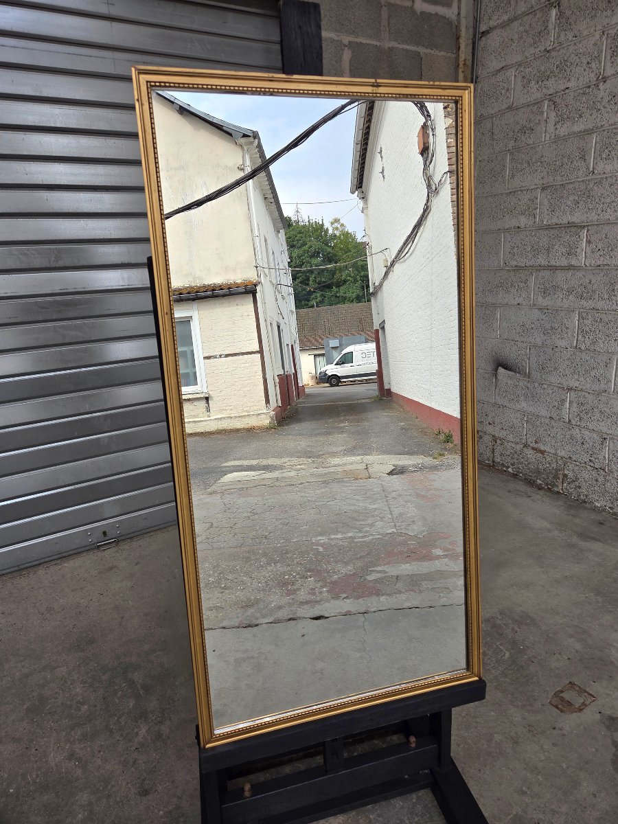 Louis XVI-style Mirror In Wood Gilded With Gold – 20th Century