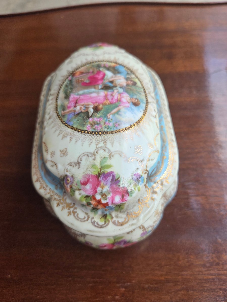Limoges Porcelain Candy Dish By C. F. Haviland, Decorated With Scenes Of Romance – Early 20th Century-photo-4