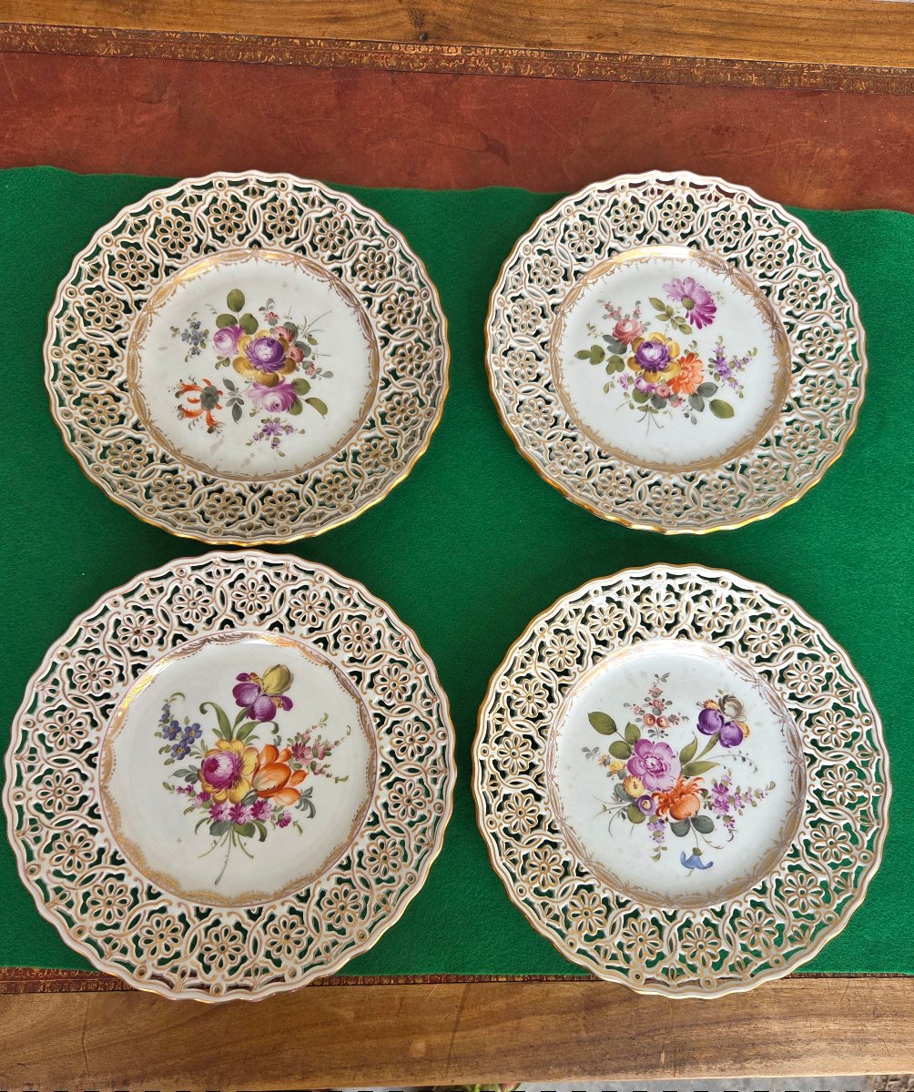 Set Of Four Openwork Dessert Plates Made Of Meissen Porcelain, 20th Century