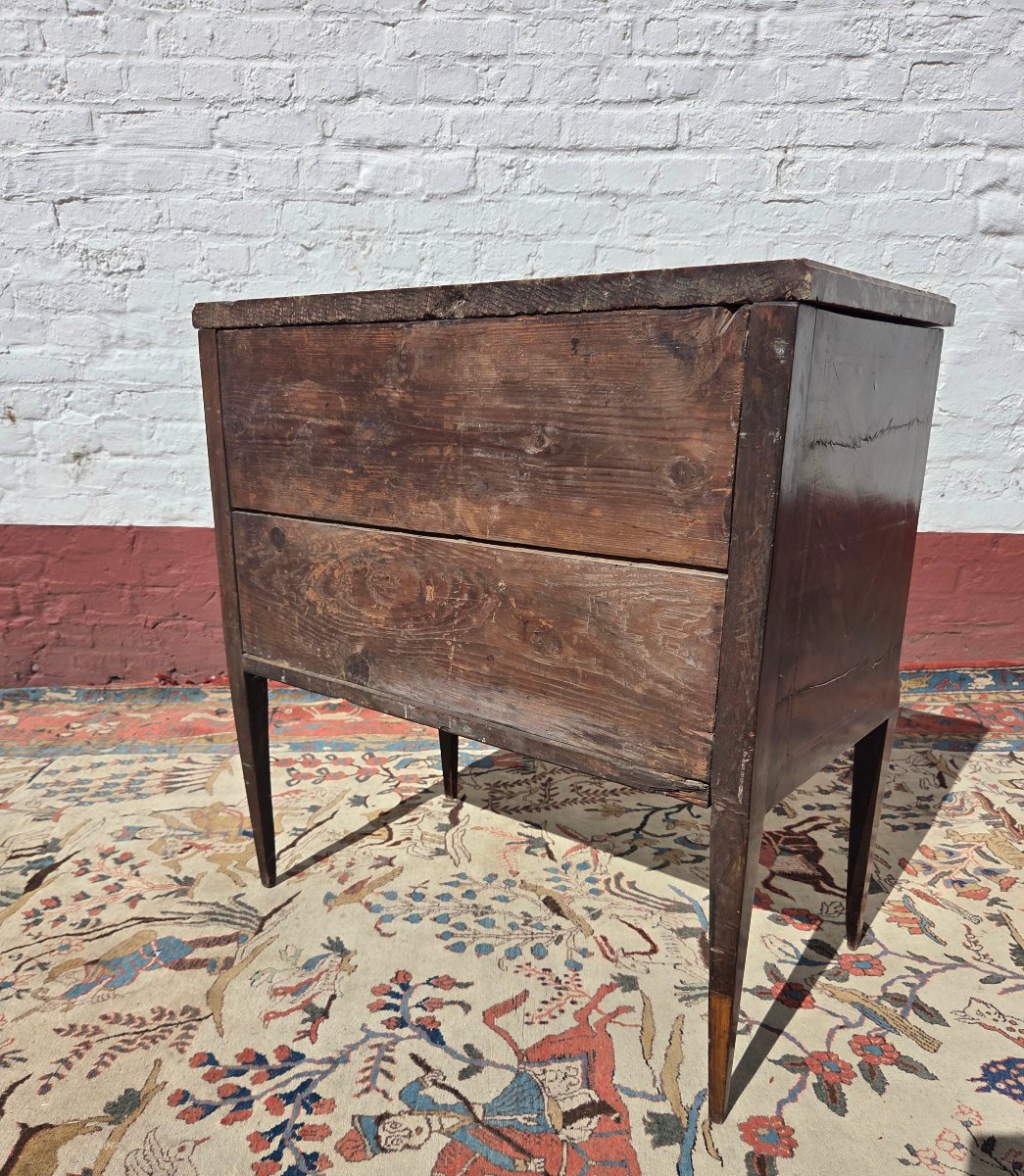 Commode sauteuse, en marqueterie. Louis XVI d'époque XVIIIᵉ siècle.-photo-6