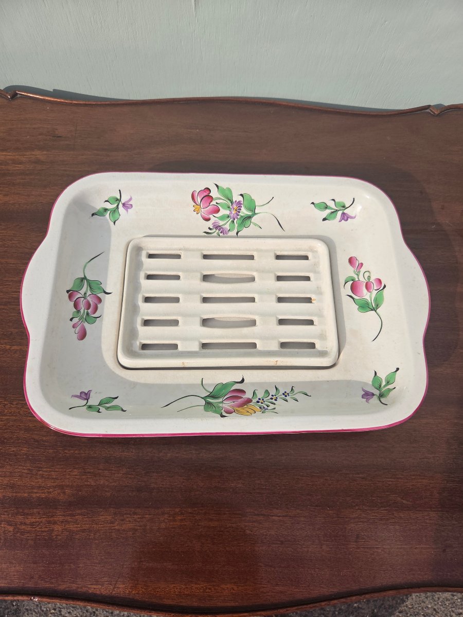 Antique Lunéville K&amp;g Earthenware Soap Dish, Floral Design – Circa 1920–1940
