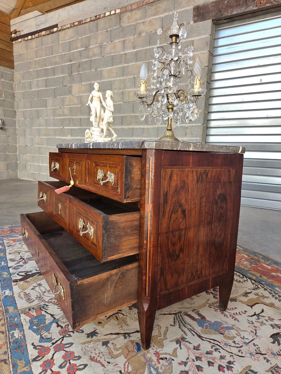 Commode Louis XVI en marqueterie. Époque XVIIIᵉ siècle-photo-6