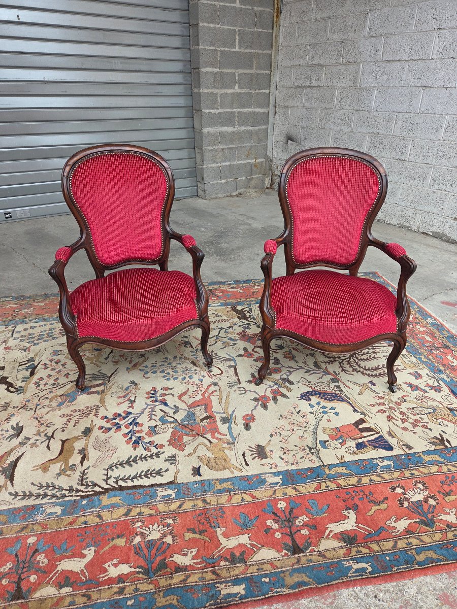 Paire de fauteuils en noyer style Louis XV – Époque Napoléon III-photo-1