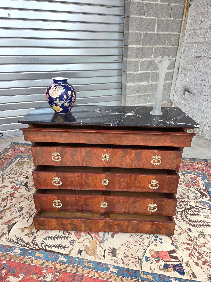 Restored Mahogany Chest Of Drawers, 5 Drawers. Gray Marble With White Veins. Early 19th Century. -photo-8