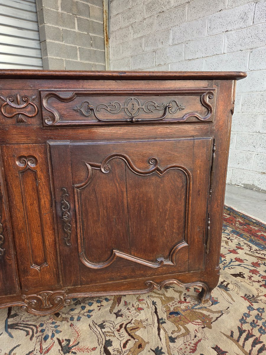 Buffet bas, en chêne mouluré, sculpté, Louis XV, Nord de la France d'époque XVIIIᵉ siècle-photo-4