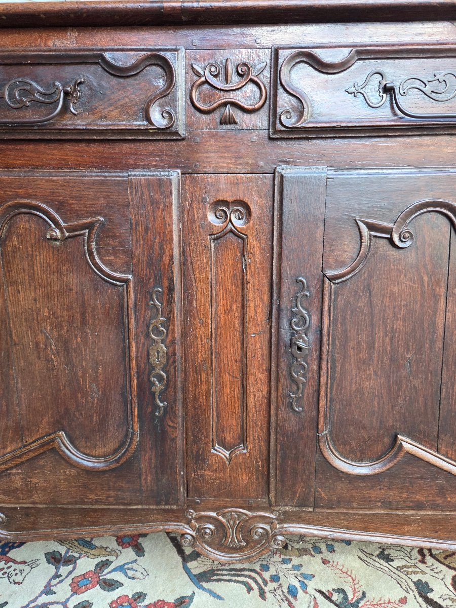 Buffet bas, en chêne mouluré, sculpté, Louis XV, Nord de la France d'époque XVIIIᵉ siècle-photo-3