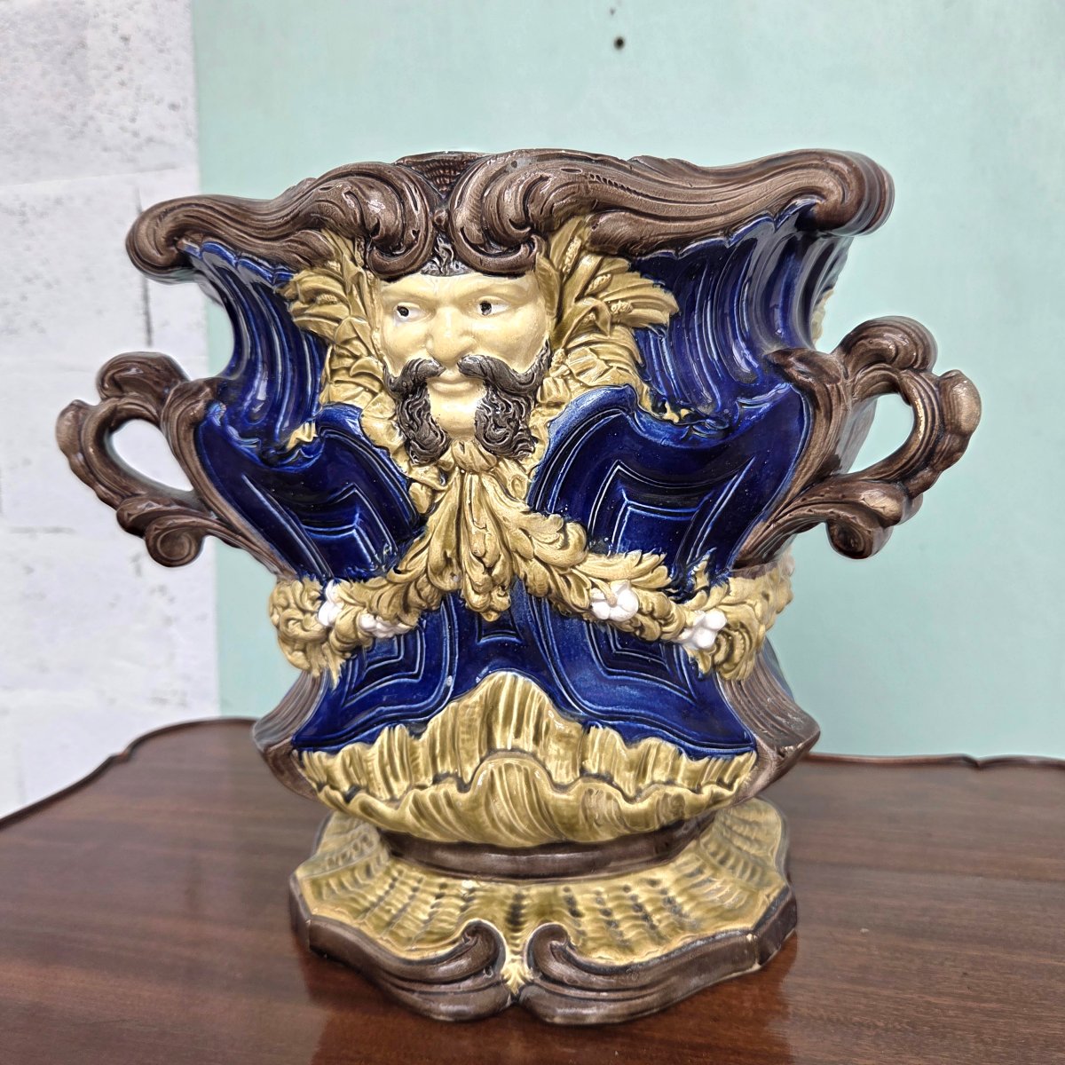 Polychrome Earthenware Planter With A Mascaron. 19th-century-photo-1