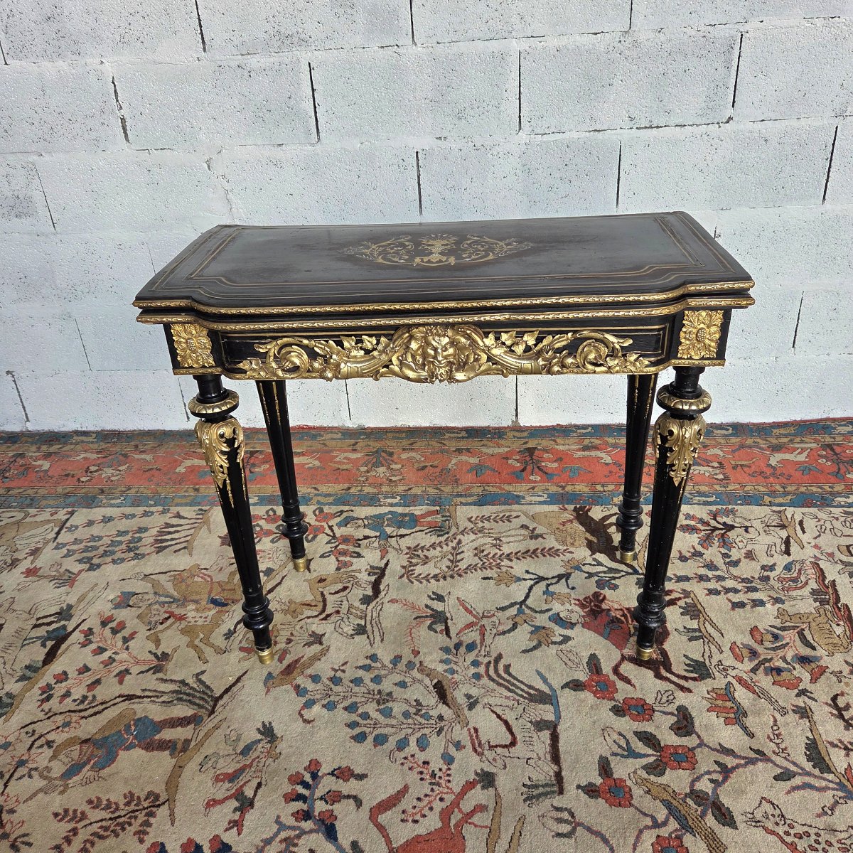 Table à jeux Napoléon III en bois noirci, incrustations de laiton et bronzes dorés, XIXème -photo-4