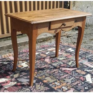 Table d'Entre Deux En Chêne De Style Louis XV, d'époque 19ème. 