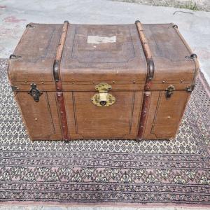 Malle De Voyage, En Bois Recouvert, Des Ets C Dolder Bâle, d'époque Début XXème 