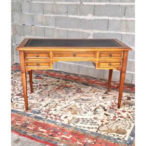 Bureau de milieu, en merisier clair, deux tirettes. Louis XVI , d'époque XXᵉ siècle – 