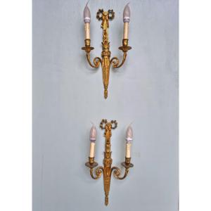 Paire d’appliques en bronze doré, Louis XVI, d'époque XIXᵉ siècle