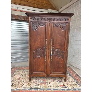 Carved Oak Wedding Cabinet, Louis XV Style. From The Pays De Caux Region. Late 18th Century