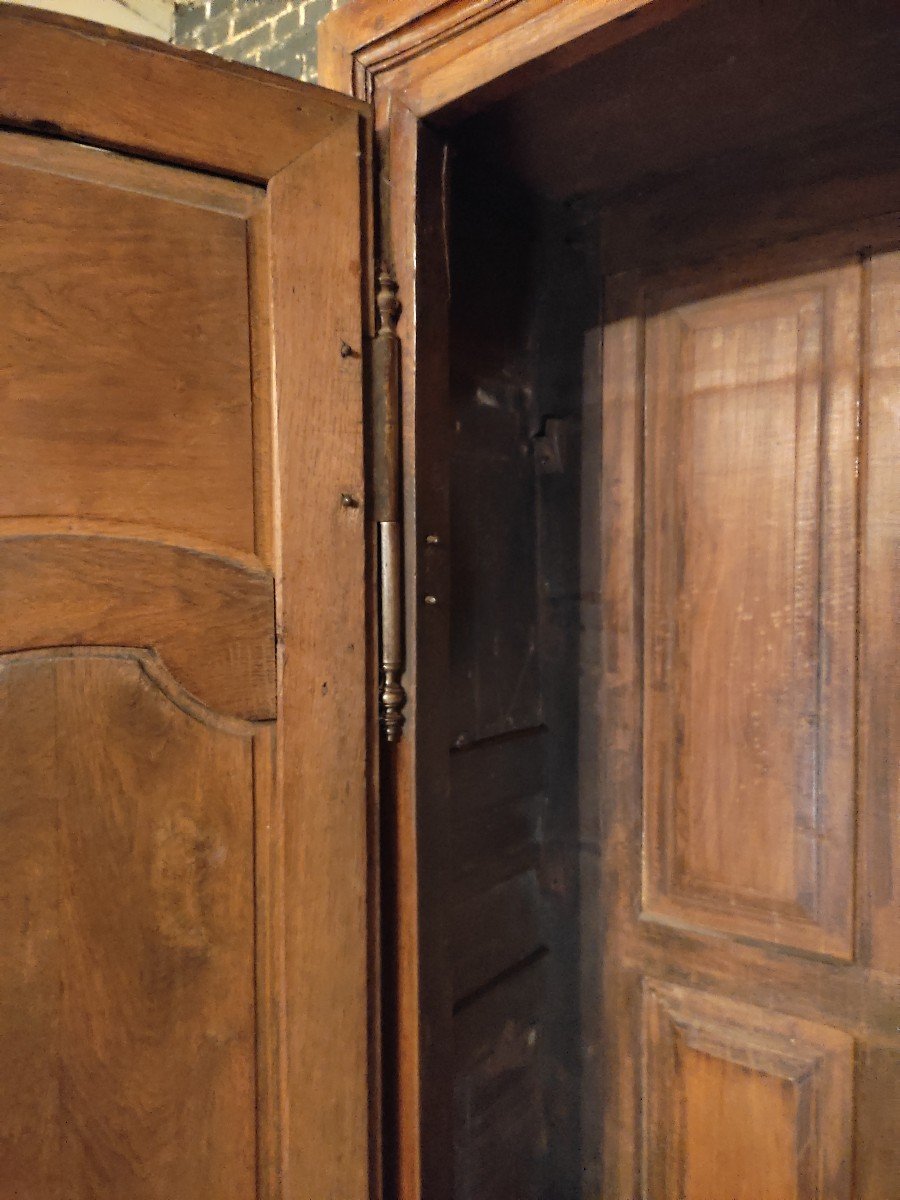 Louis XIV Wardrobe In Oak-photo-2