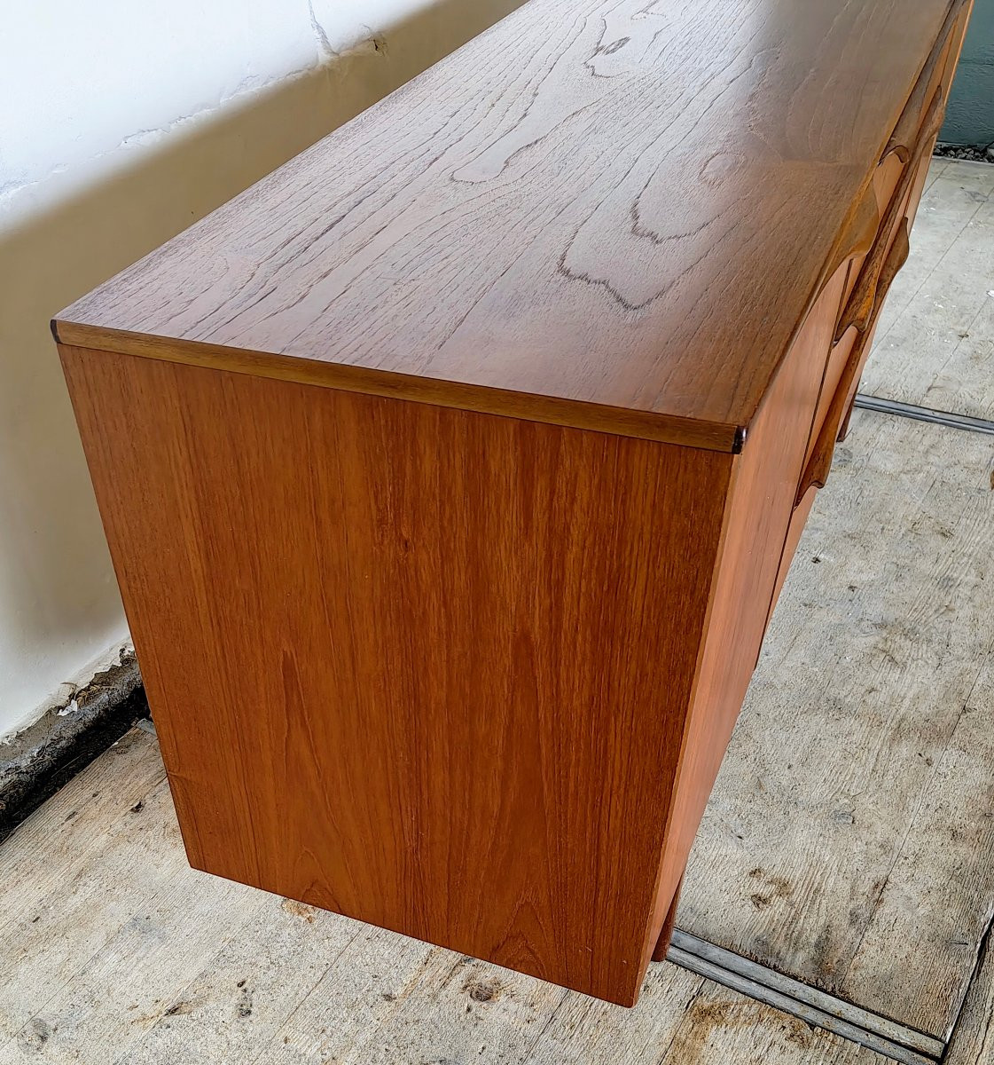 Scandinavian Style Sideboard -photo-4