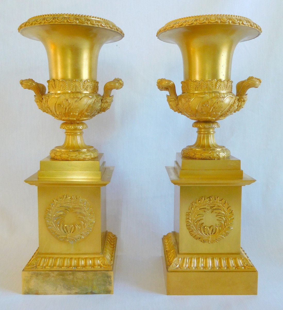 Paire De Grds Vases d'Ornement En Bronze Ciselés Et Dorés Au Mercure Attribués à Thomire 40,5cm-photo-3