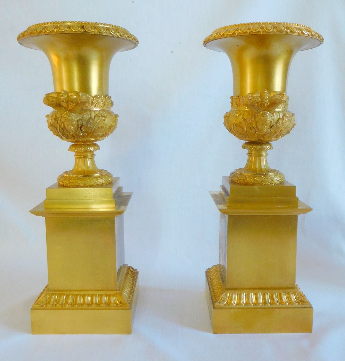 Paire De Grds Vases d'Ornement En Bronze Ciselés Et Dorés Au Mercure Attribués à Thomire 40,5cm-photo-4