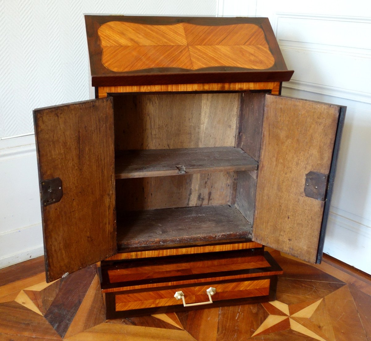 Louis XV Oratory Or Prie Dieu Furniture In Rosewood And Amaranth Marquetry-photo-1