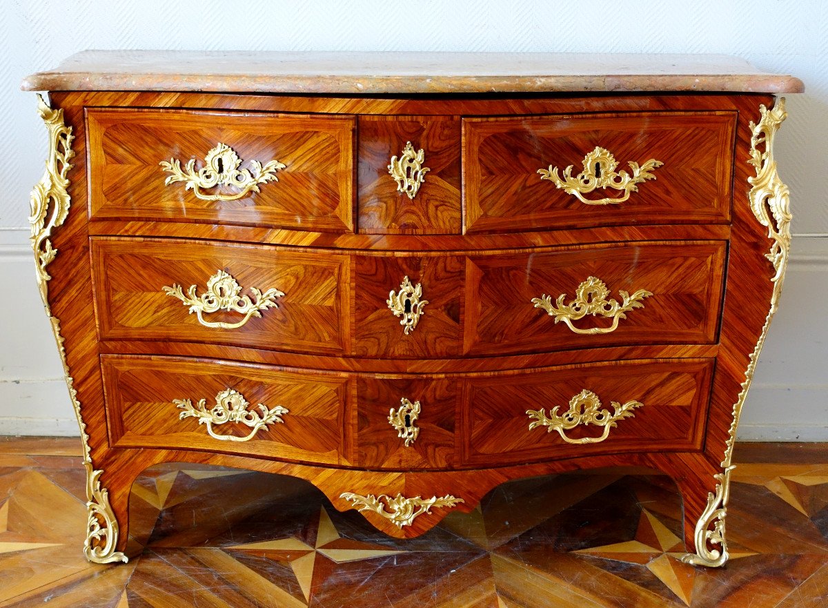 Jb Hedouin: Louis XV Period Tomb Commode In Rosewood, Circa 1750 - Stamped-photo-2