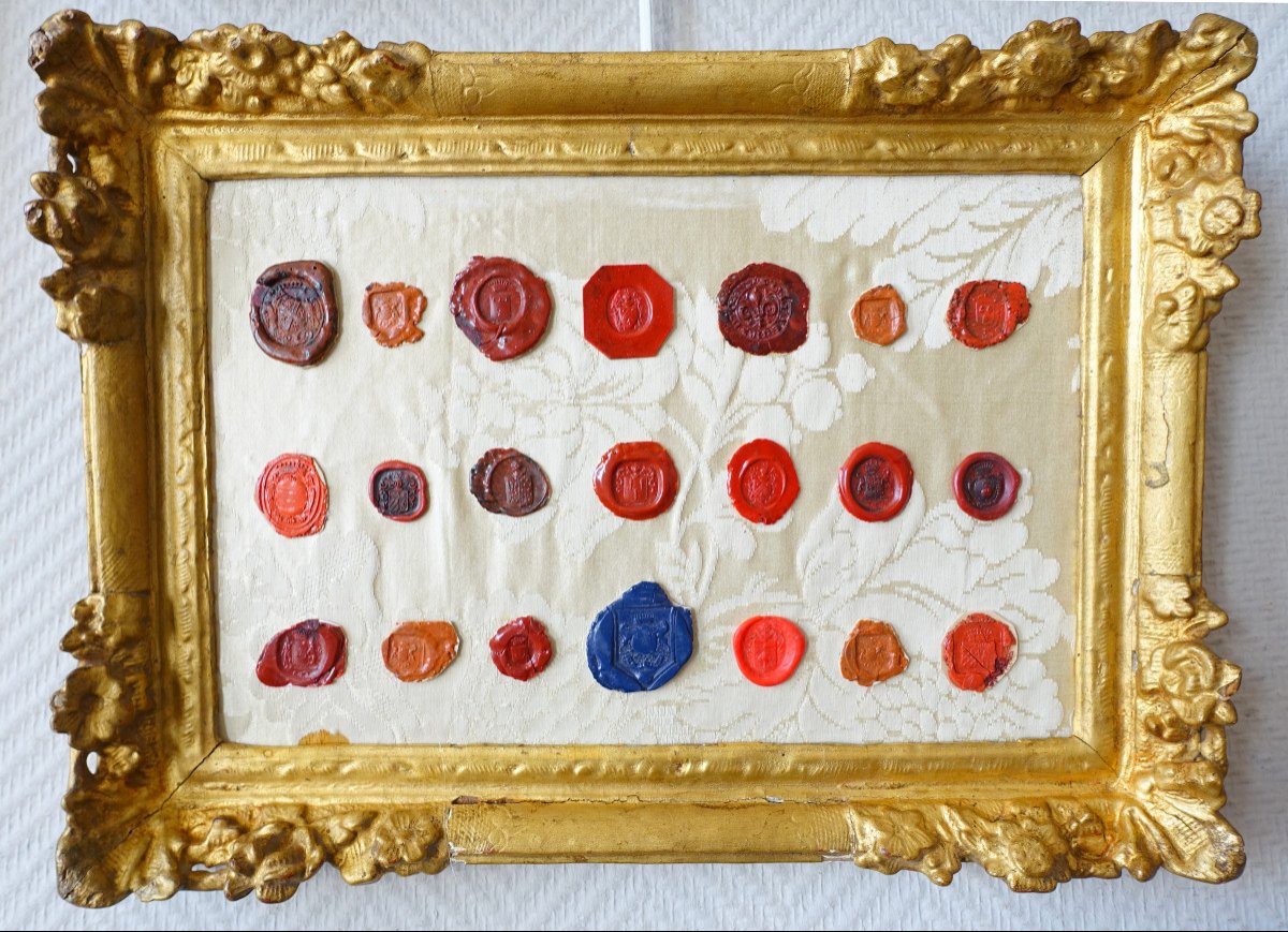 Collection Of Ancient Coat Of Arms Stamps Presented In 2 Louis XIV Period Frames - Heraldry-photo-4