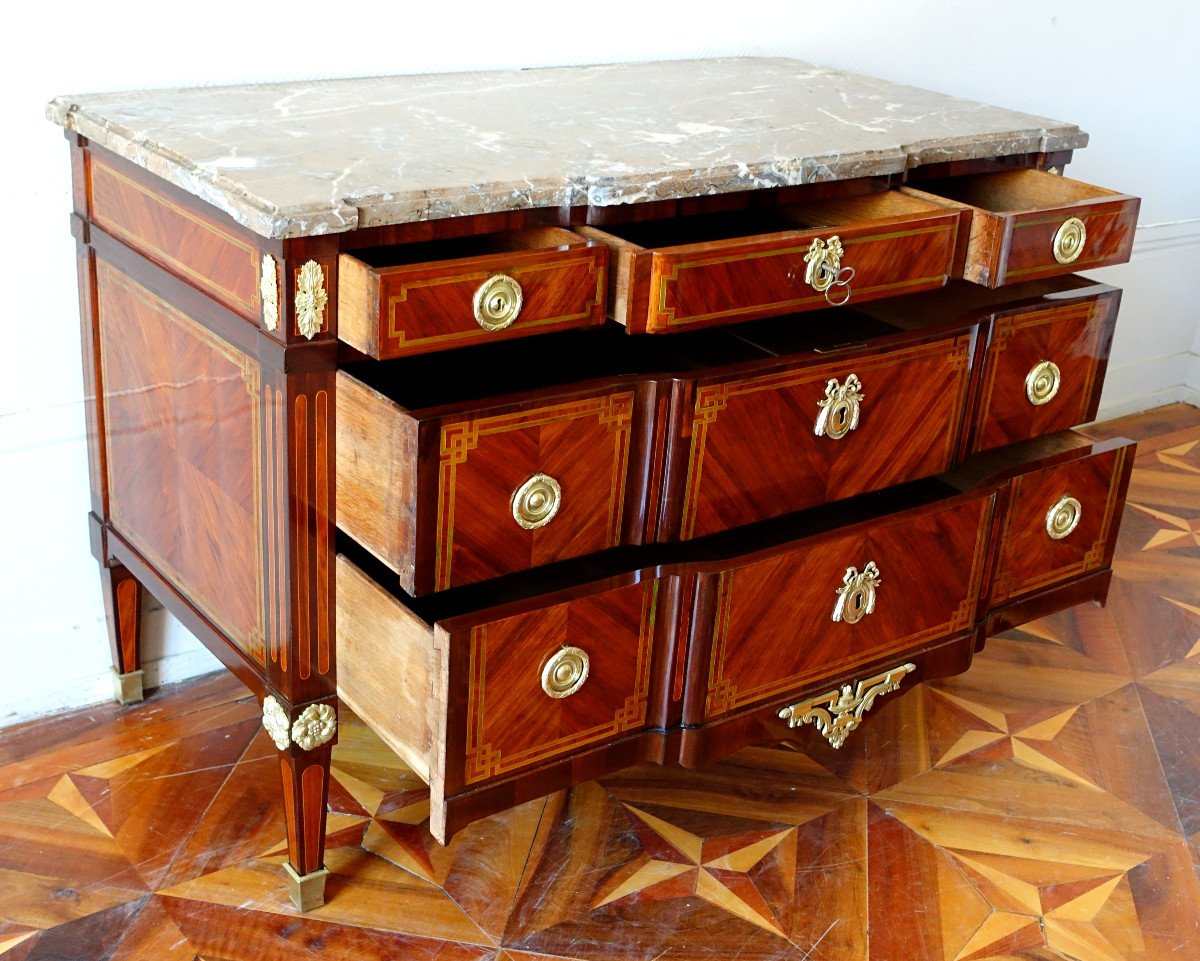 Commode à La Grecque d'époque Louis XV transition En Marqueterie De Bois De Rose - Circa 1770-photo-1