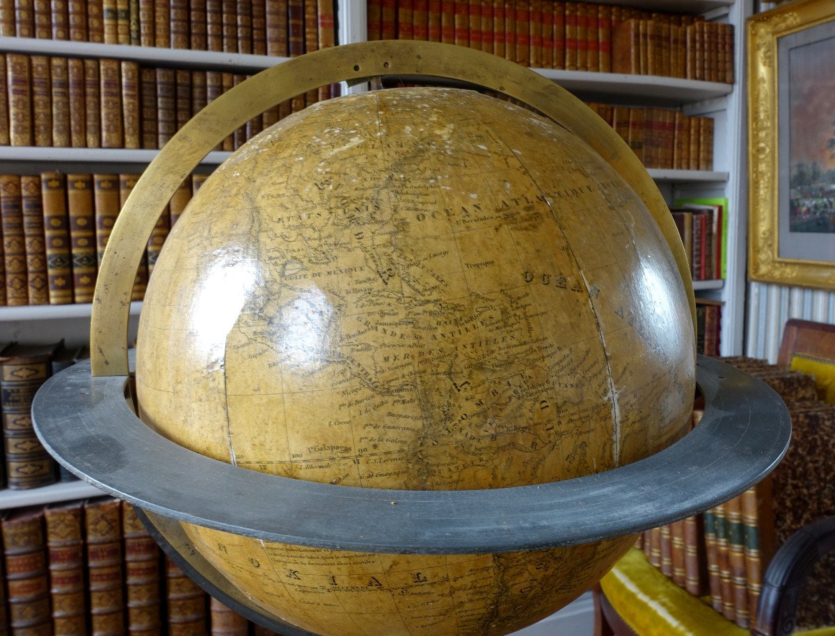 Globe Terrestre Sur Socle En Bois Noirci Et Laiton - époque 1850-photo-1