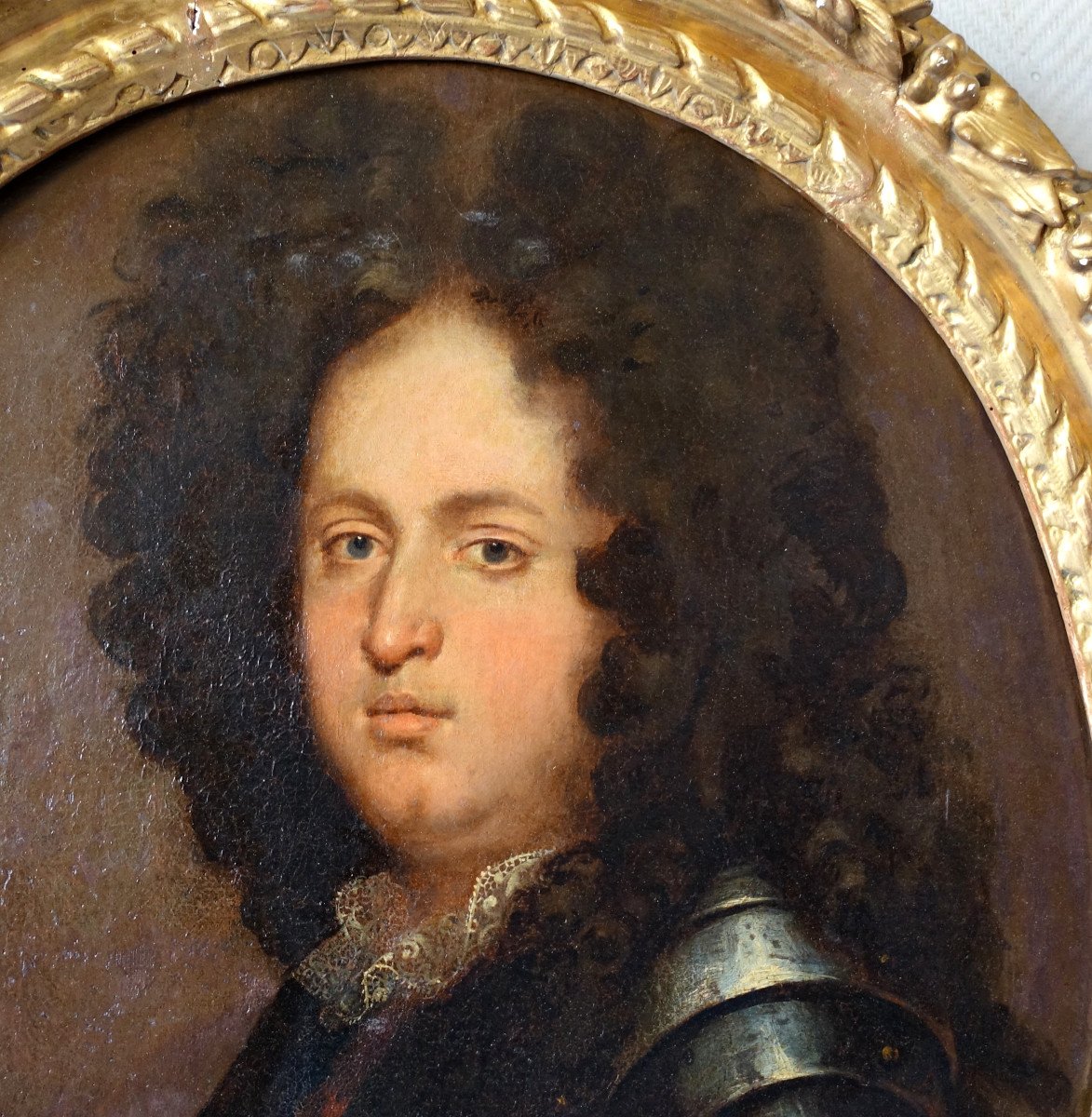 French School From The 17th Century, Portrait Of An Aristocrat Officer In Louis XIV Period Armor-photo-3