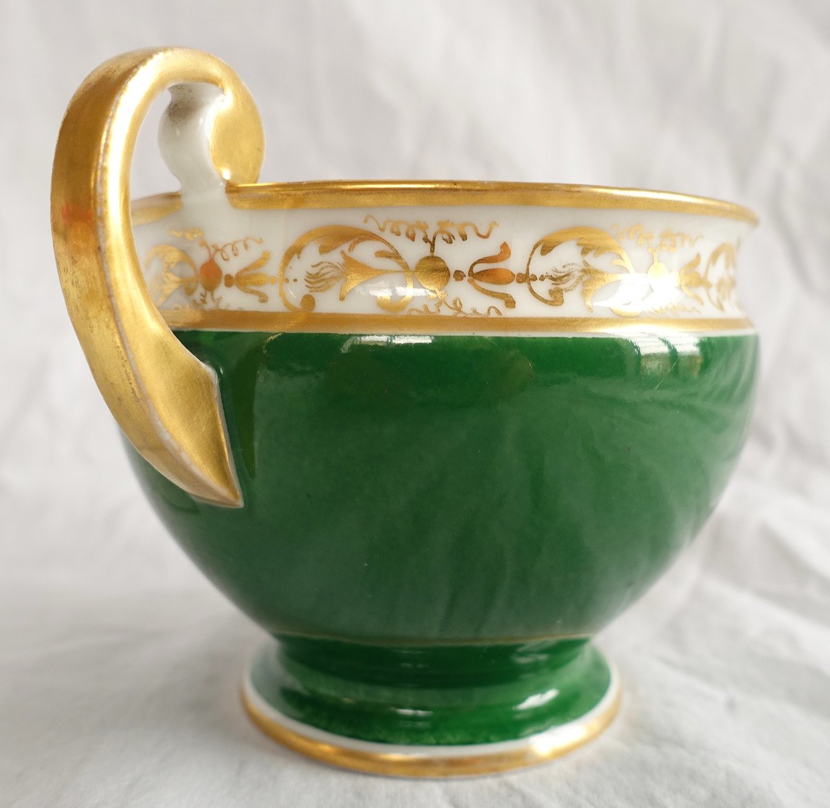 Large Chocolate Cup In Green And Gold Paris Porcelain, Empire Period, Attributed To Nast-photo-5