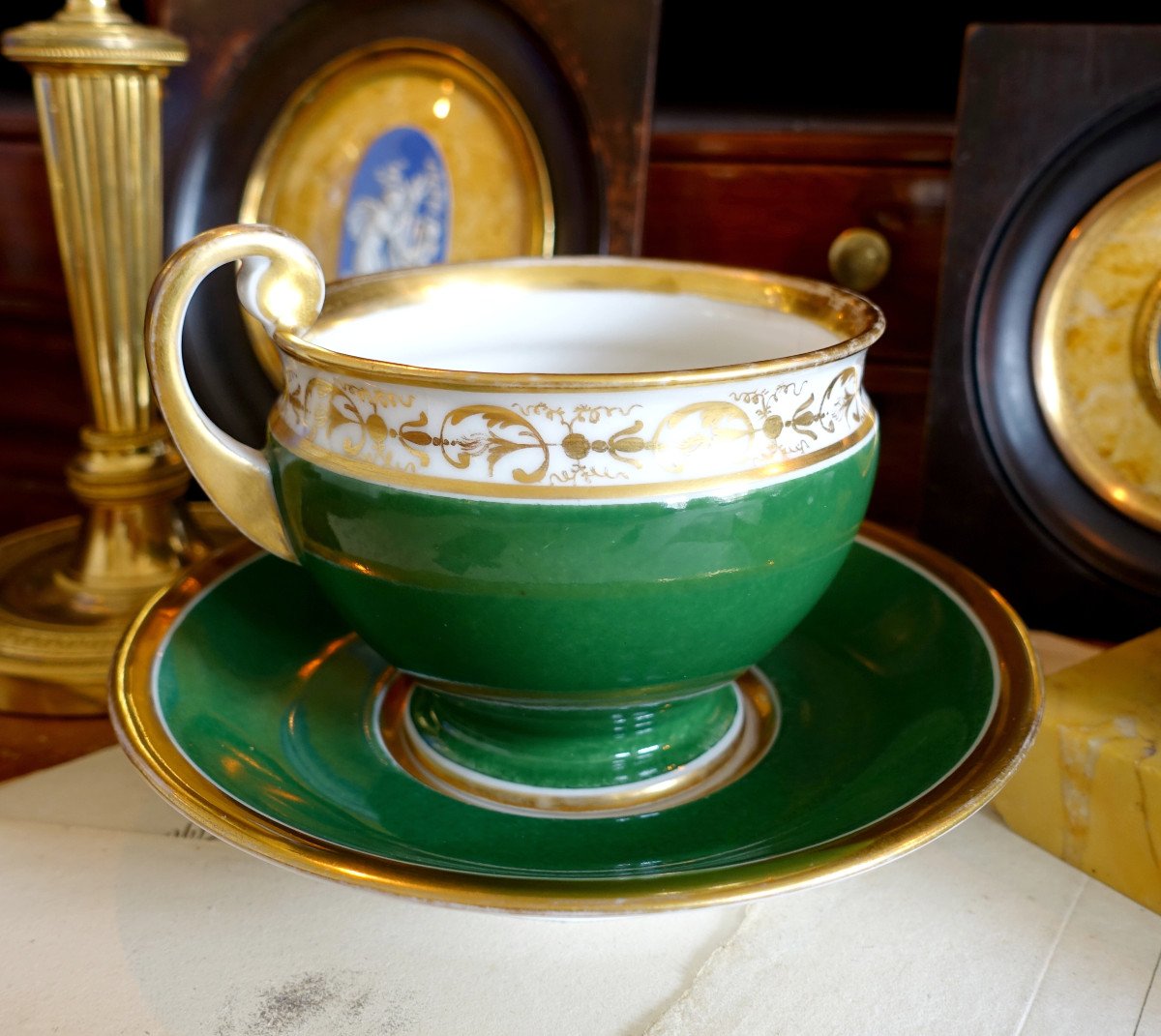 Large Chocolate Cup In Green And Gold Paris Porcelain, Empire Period, Attributed To Nast