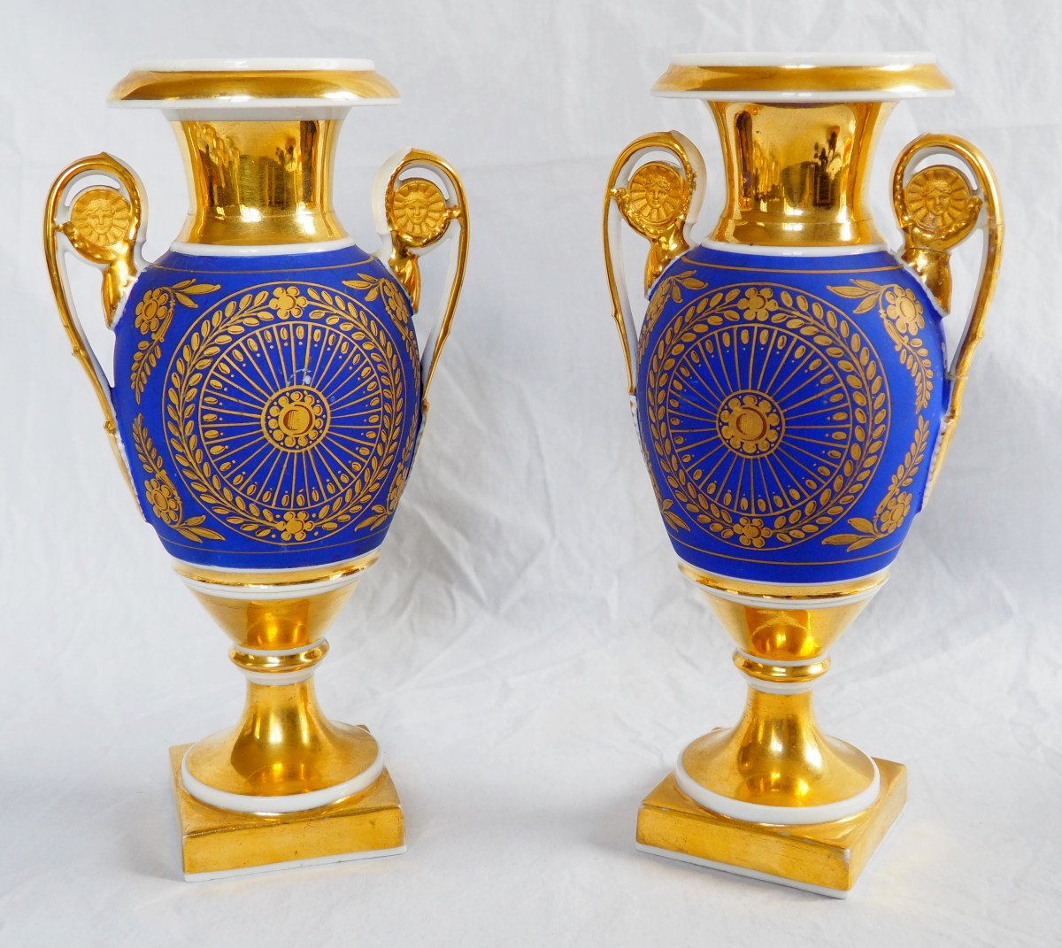 Pair Of Empire Period Vases In Paris Porcelain And Biscuit, Blue And Gold Polychrome Decor-photo-3