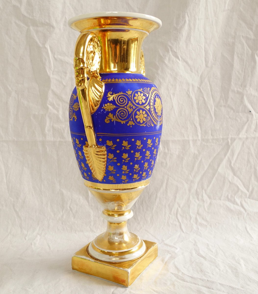 Grand Vase à l'Antique En Porcelaine De Paris Bleu Et Or, époque Empire Restauration-photo-3