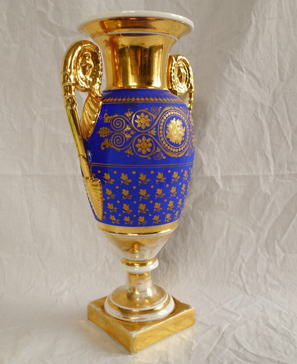 Grand Vase à l'Antique En Porcelaine De Paris Bleu Et Or, époque Empire Restauration-photo-5