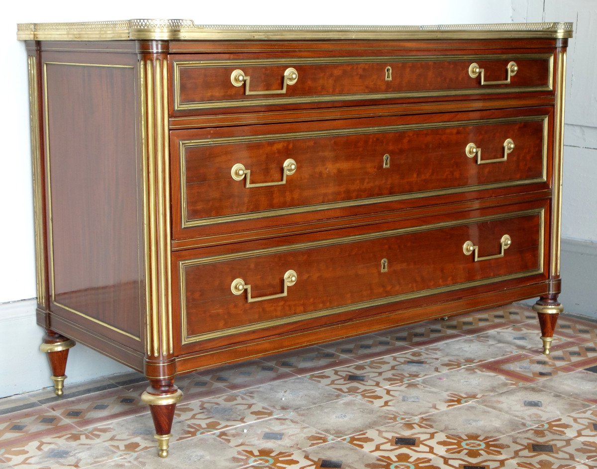 Commode d'officier Louis XVI Directoire En Acajou Moucheté, Dans Le Goût De Molitor, fin XVIIIe-photo-2