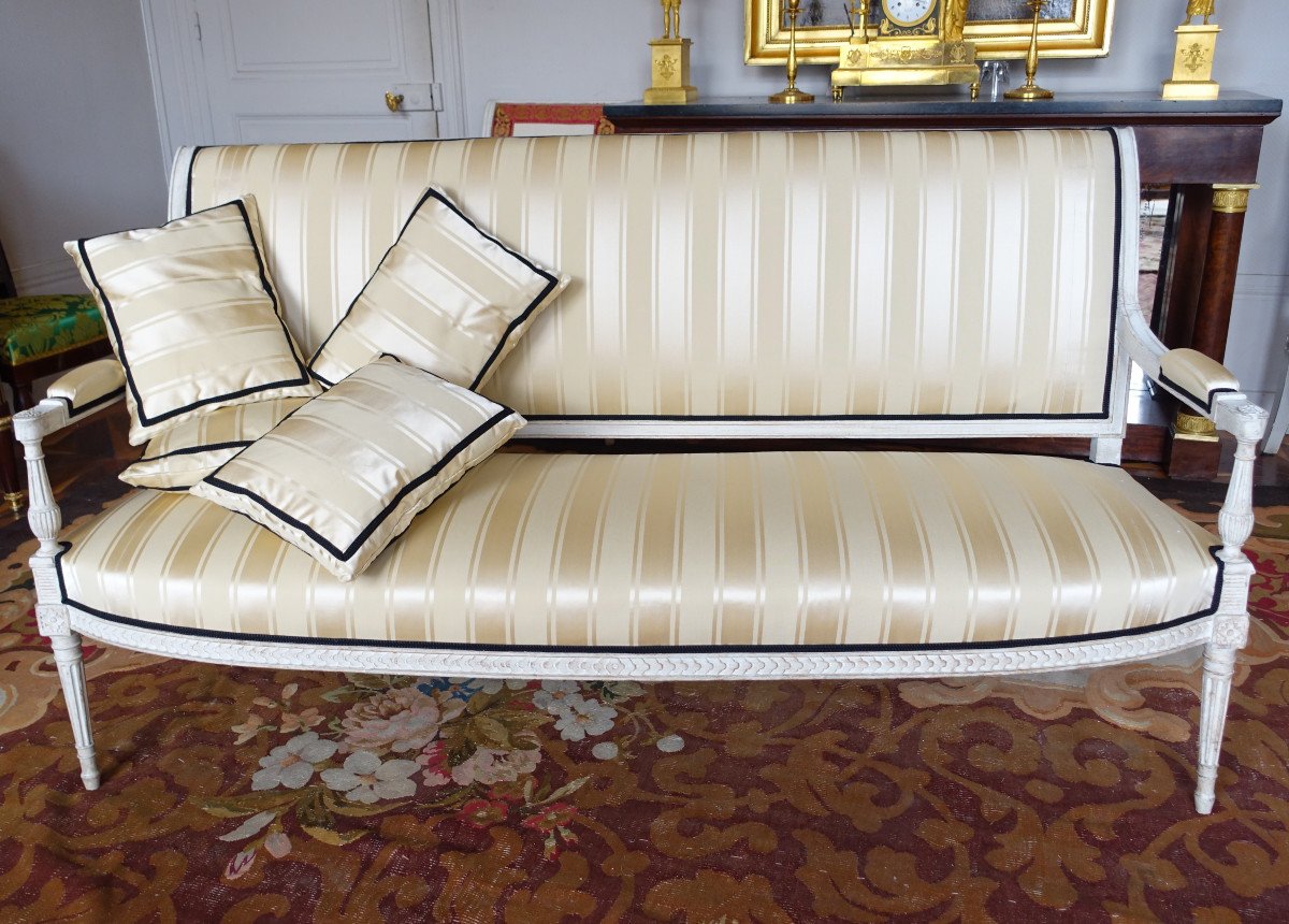 Directoire Period "clothes Throw" Sofa Upholstered In Lelièvre Silk - 170cm-photo-2