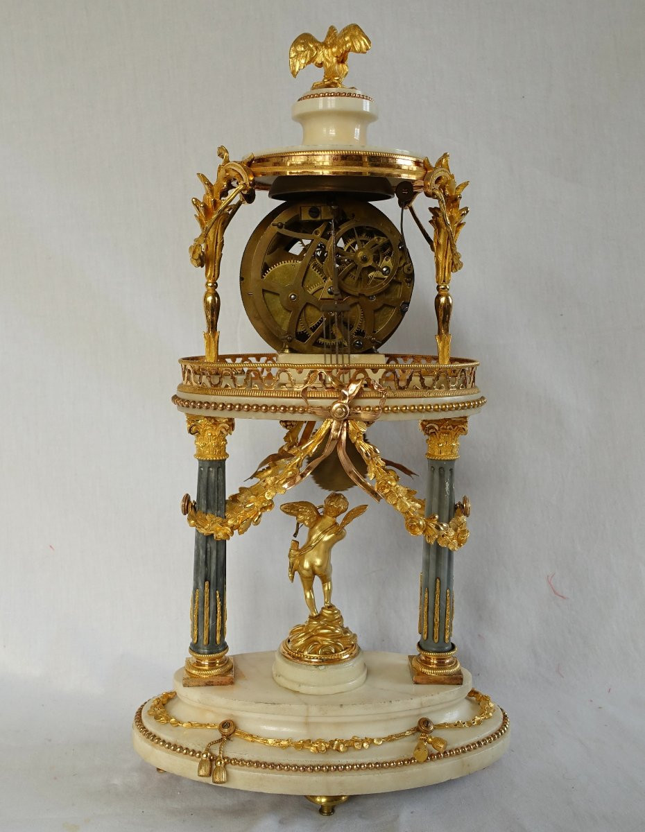 Pendule d'époque Louis XVI Au Temple De l'Amour Aveugle, Gardien Du Temps - Avec Son globe-photo-4
