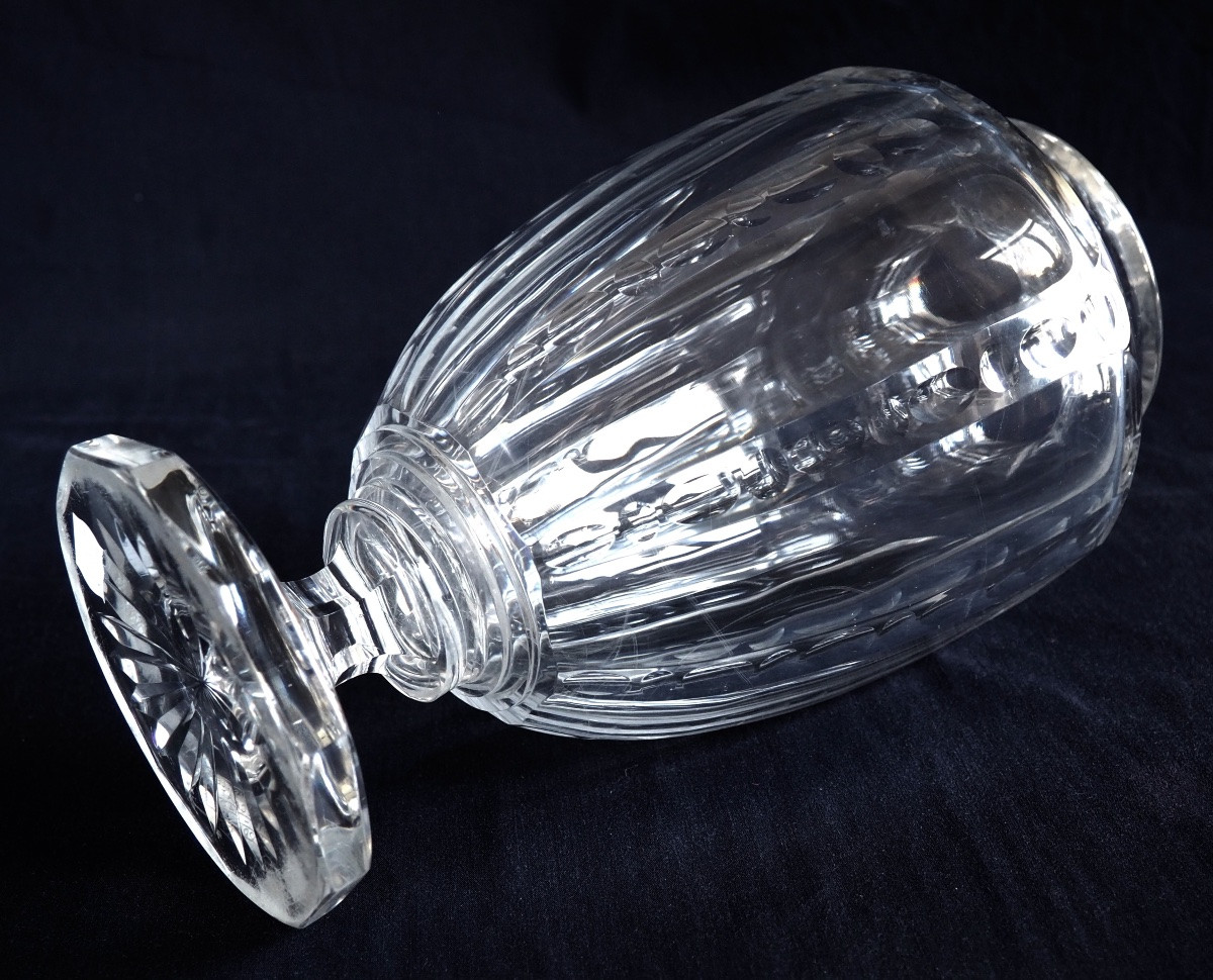 Baccarat : Grand Vase En Cristal Taillé, cachet Du Musée Baccarat - 25,5cm-photo-1