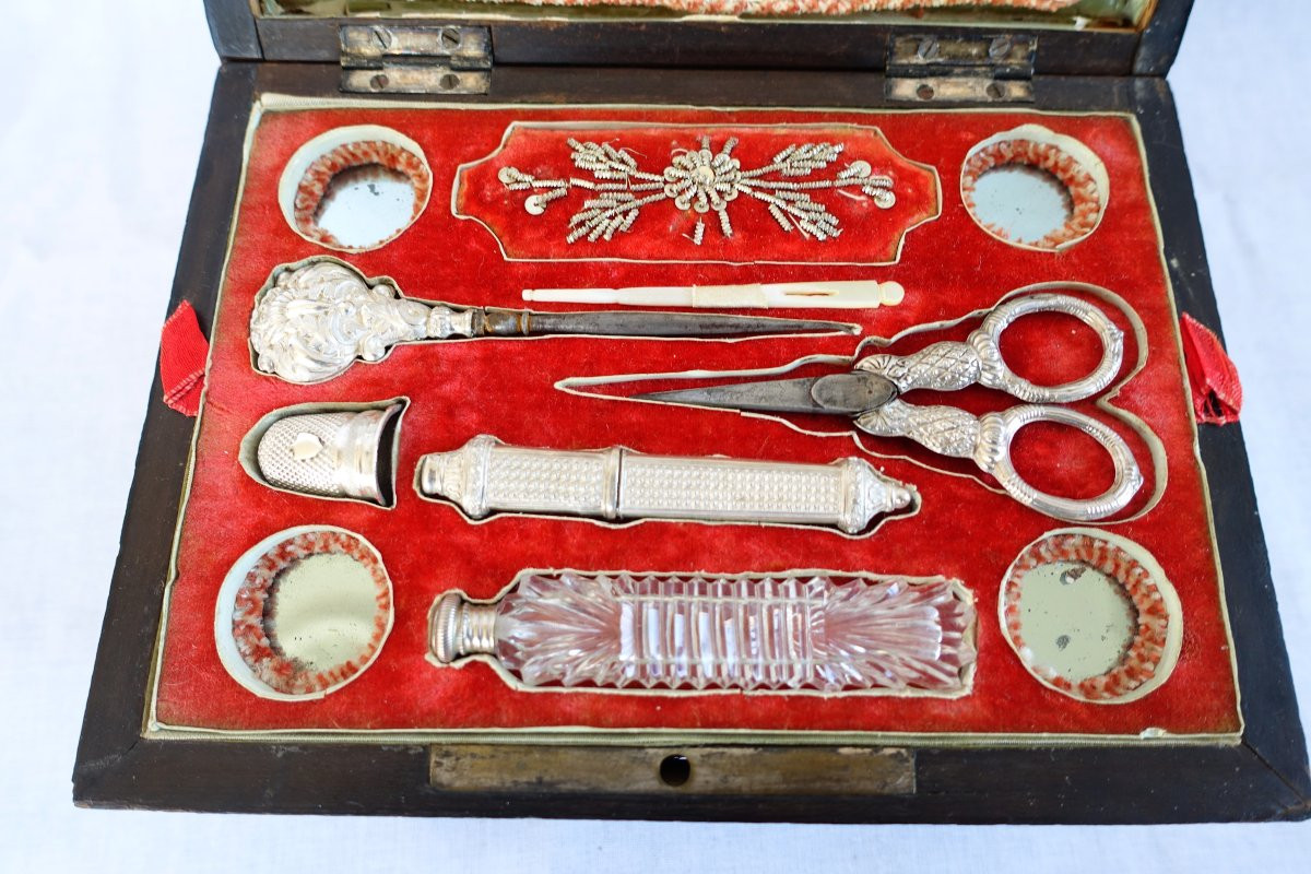 Coffret Nécessaire De Couture En Argent Massif dépoque Charles X-photo-3