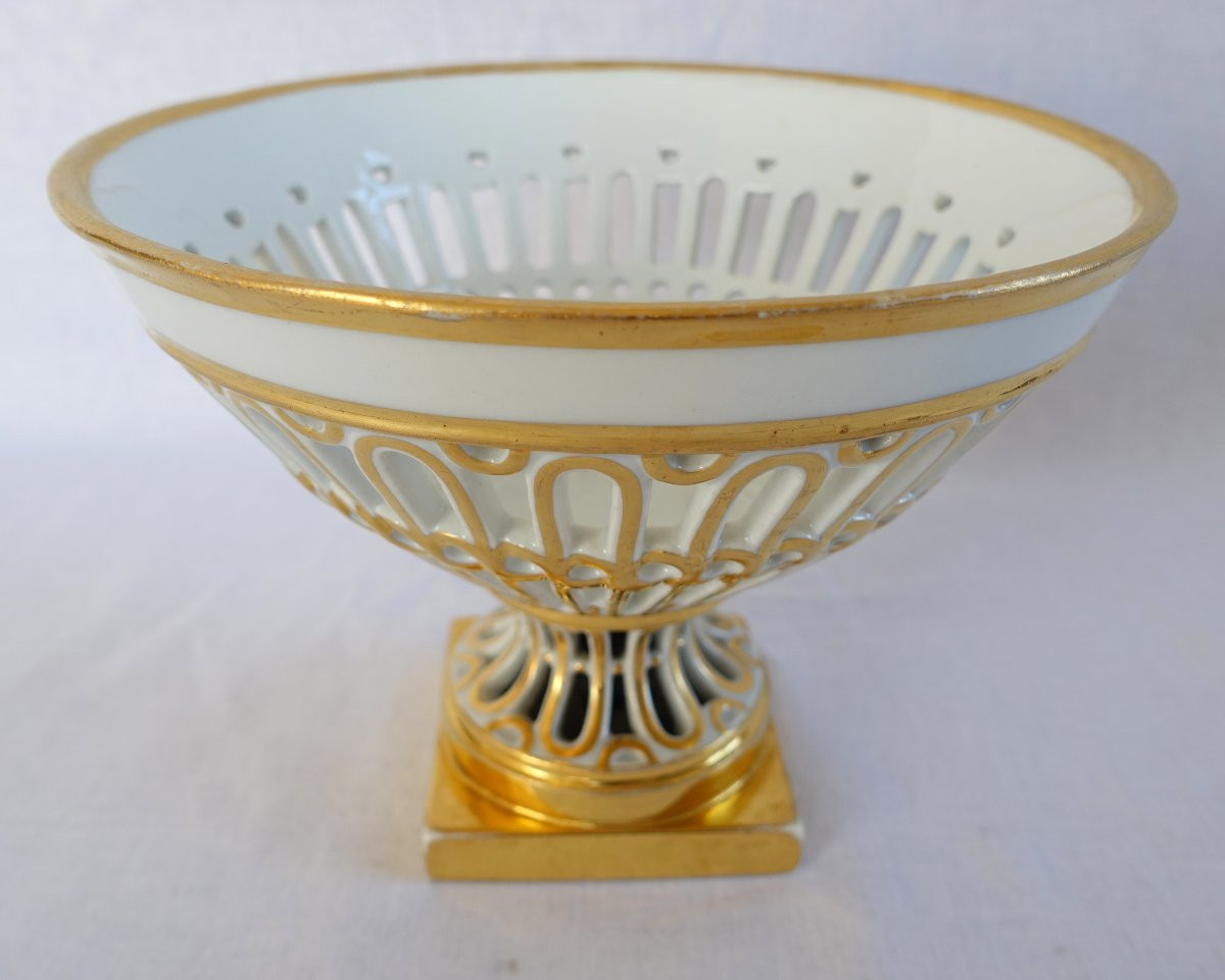   Openwork Cup In Paris Porcelain, Gold-gilded, Empire / Restoration Period-photo-8