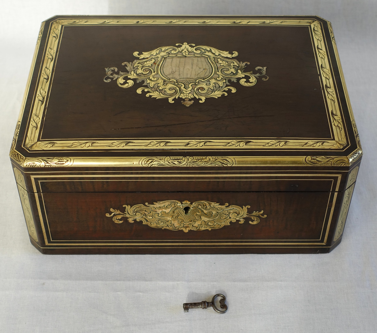 Grand Coffret / Cassette à Bijoux Napoleon III En Marqueterie De Laiton Et De Nacre