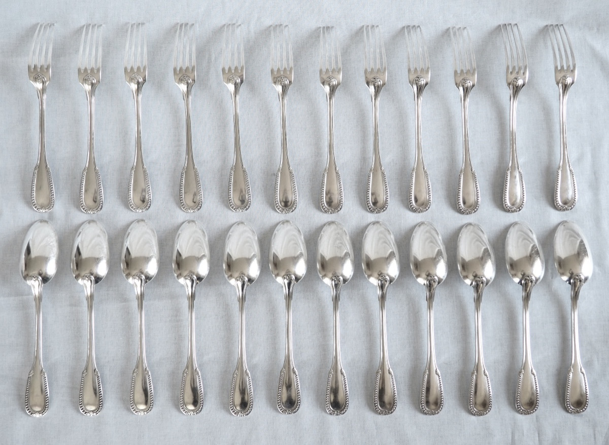 Ménagère De Style Louis XVI En Argent Massif Pour 12 Personnes - 24 Pièces - Poinçon Minerve