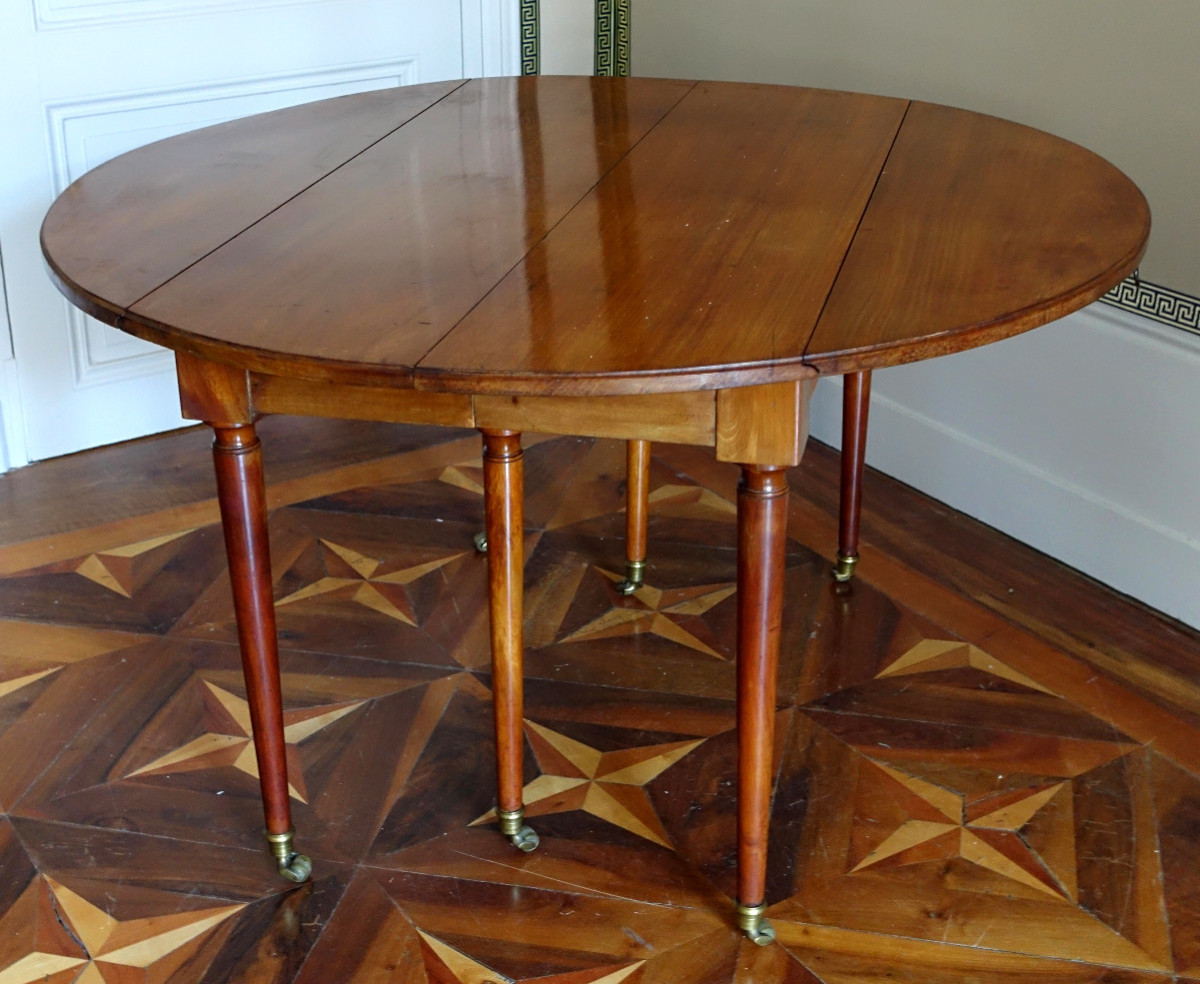 Table De Salle à Manger Louis XVI En Acajou Massif Avec Rallonge En Acajou - Début XIXe Siècle