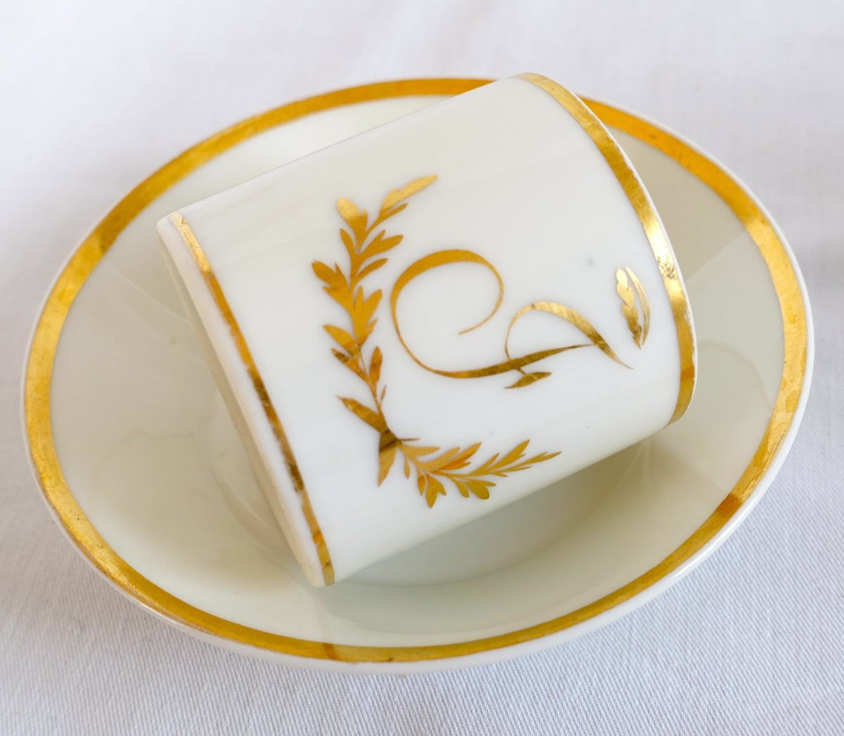 Suite de 4 tasses à café litrons à monogrammes d'époque Directoire vers 1800-photo-4