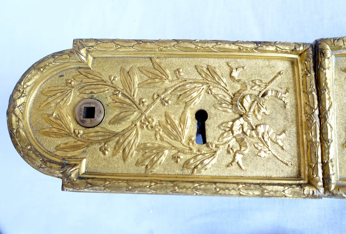 Serrure de double porte de chateau / hotel particulier en bronze doré. Style Louis XVI-photo-3