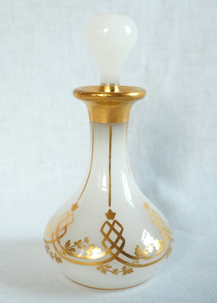   Baccarat: Orientalist Liqueur Bottle/carafe In Gilded Opaline Circa 1860-photo-2