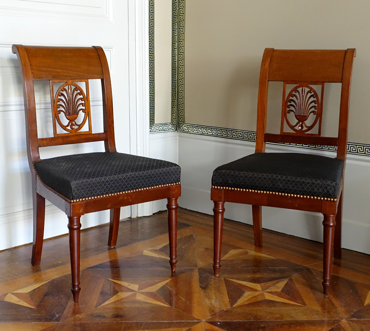 Jacob Desmalter : paire de chaises  d'époque Empire en acajou, crin de Cheval - estampillée