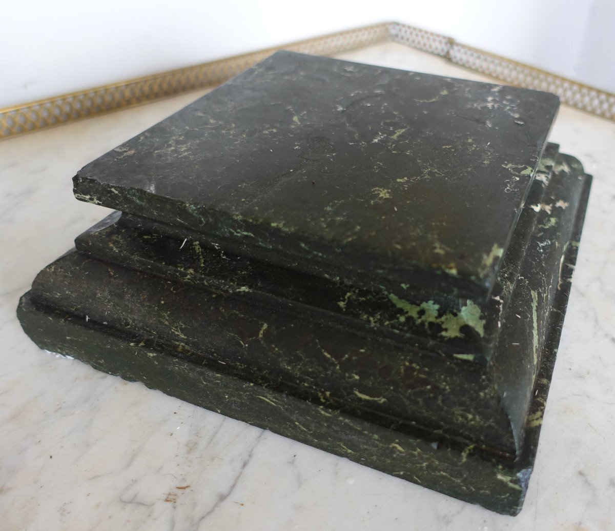 Neoclassical Display Base For Bust In Sea Green Marble-photo-4