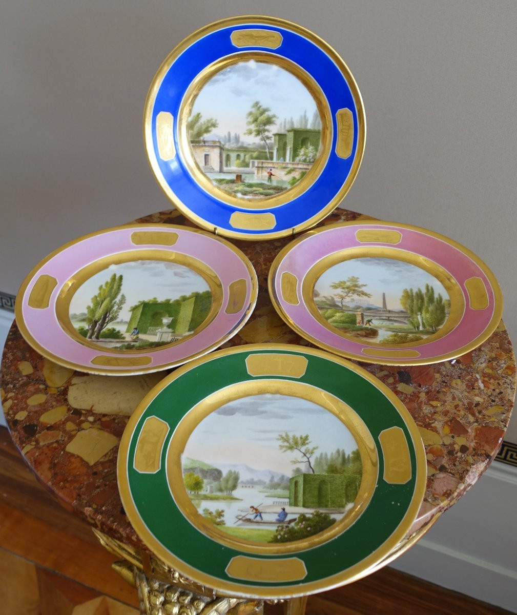 Suite de 4 assiettes à décor de paysages, bosquets polychrome à décor or - époque Empire-photo-2