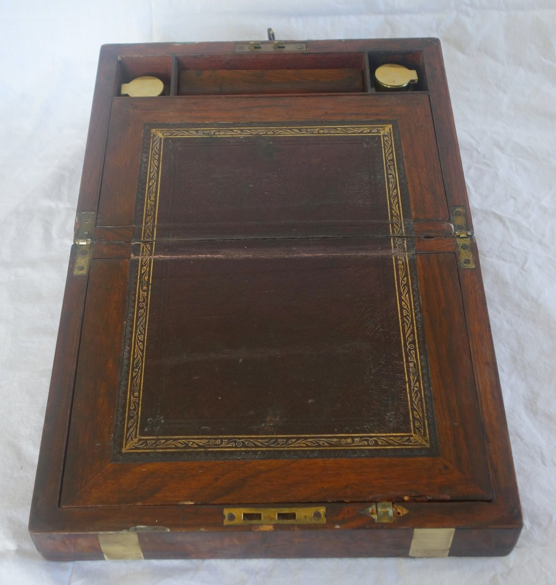 Ecritoire de Marine ou de voyage en acajou et laiton d'époque 19e siècle-photo-2
