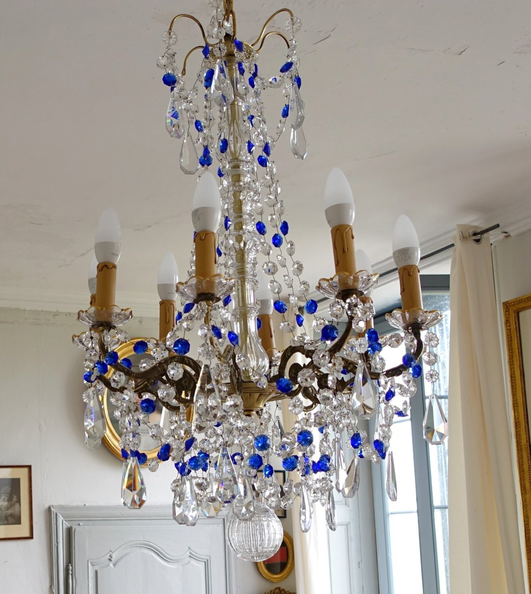 Baccarat - 8-light Chandelier In White And Cobalt Blue Crystal - Louis XVI Style-photo-4