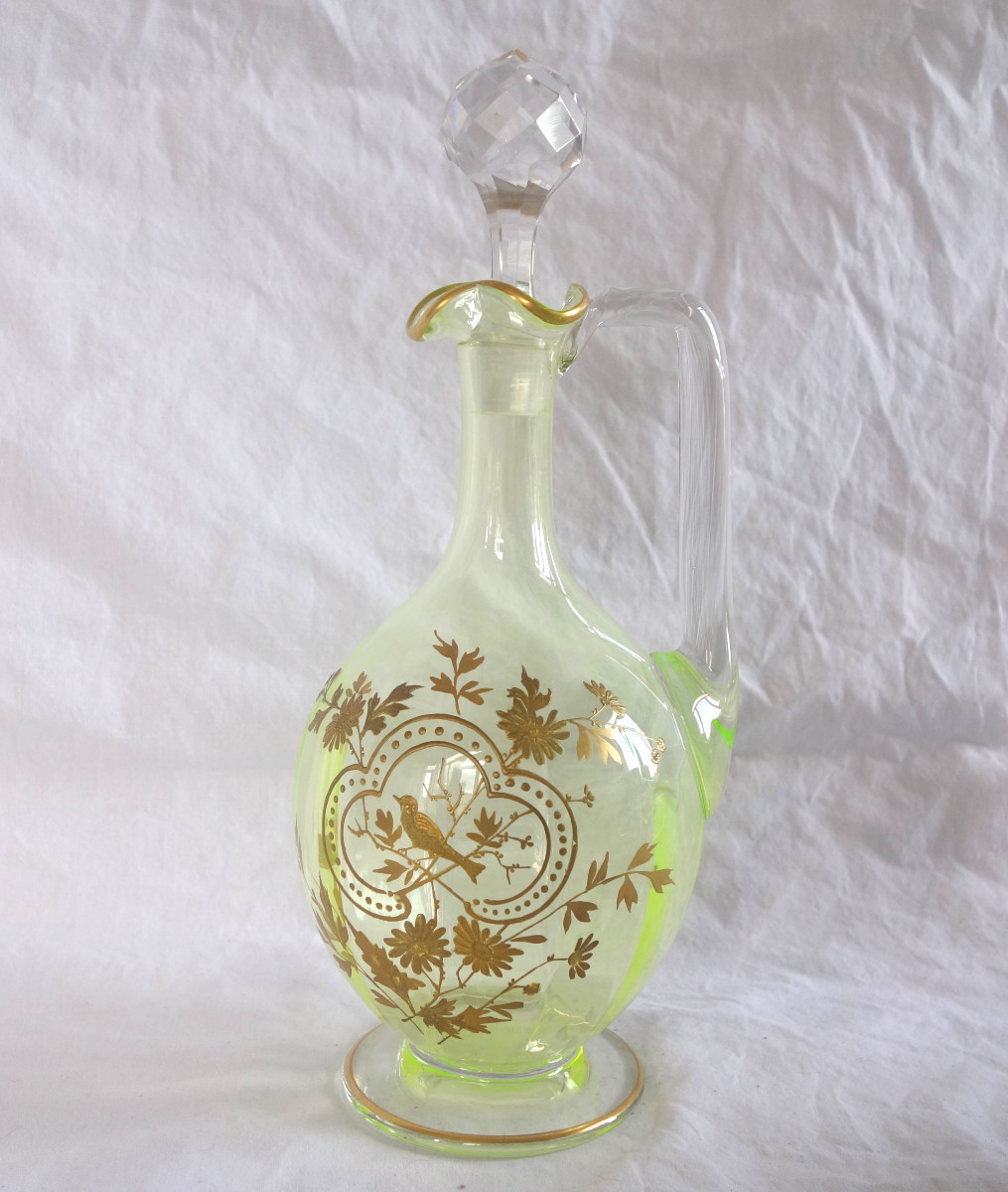 Baccarat - aiguière en cristal jaune et or - époque 1880